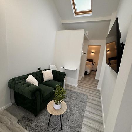 The Garage Guest House Birmingham Luaran gambar