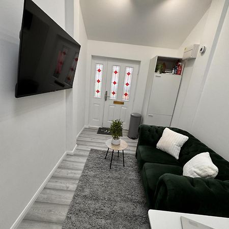 The Garage Guest House Birmingham Luaran gambar